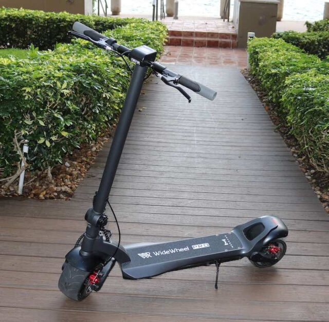 WideWheel Pro electric scooter