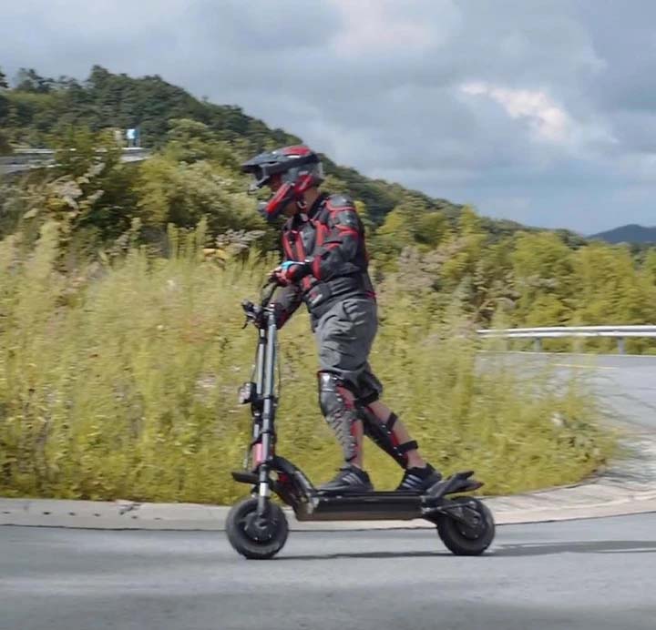 Wolf Warrior 11 - an all terrain kick scooters for adults