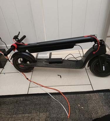 Turboant electric scooter charging