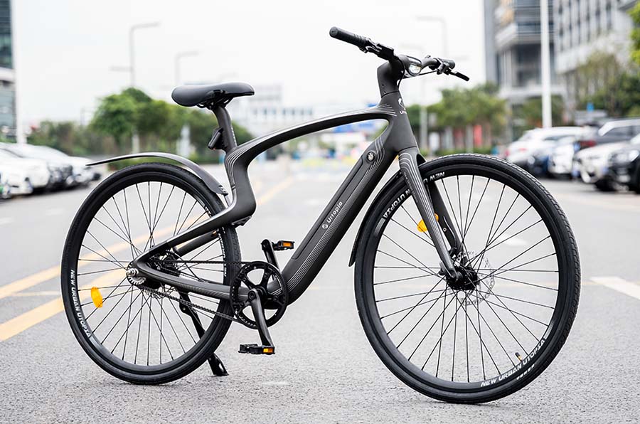 lightweight Urtopia carbon electric bike