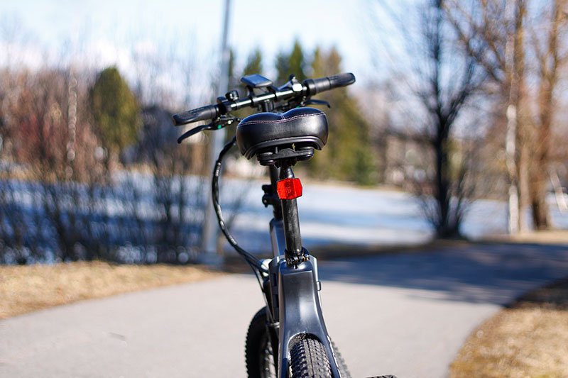 The rear of Engwe electric bike