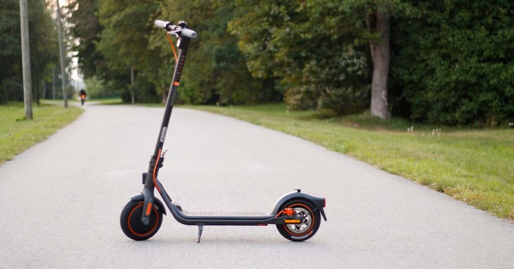 segway ninebot f40 standing on the bike lane