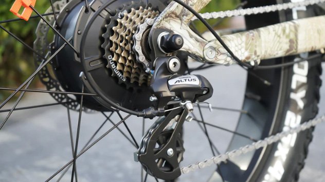 7-speed shimano altus derailleur