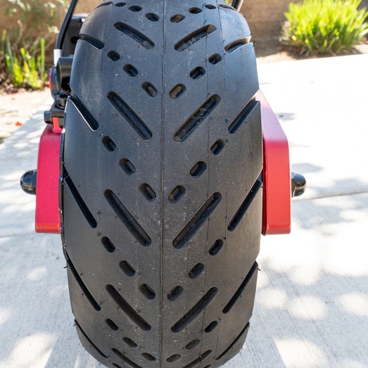 front 11-inch tire of varla scooter