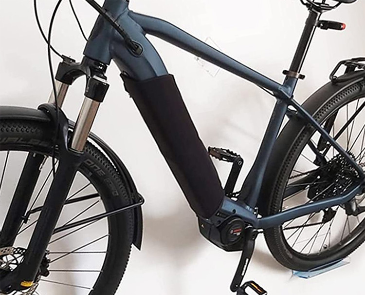 electric bike with insulation around the battery