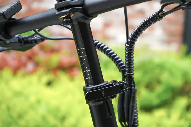 adjustable handlebar of KBO Compact ebike