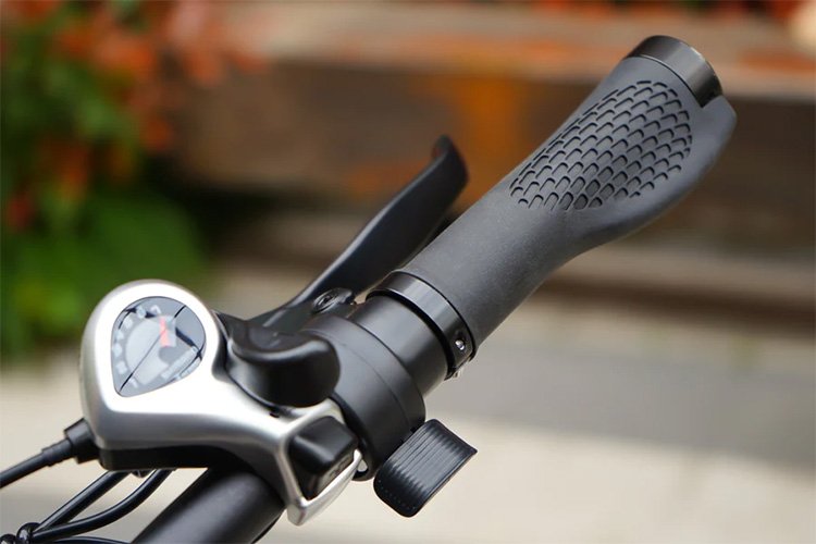 thumb throttle of kbo electric bike